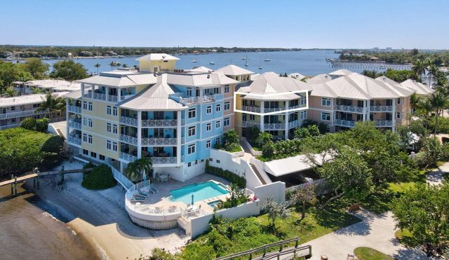 309 E Ocean Avenue 205, Lantana, FL 33462