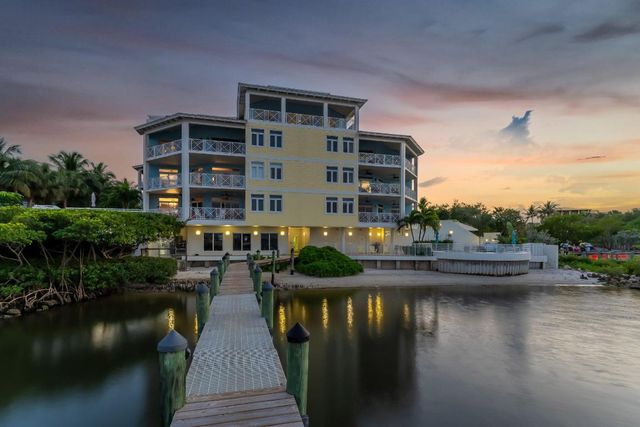 309 E Ocean Avenue 205, Lantana, FL 33462