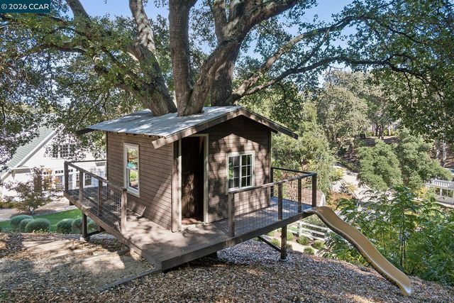 1751 Reliez Valley Rd, Lafayette, CA 94549