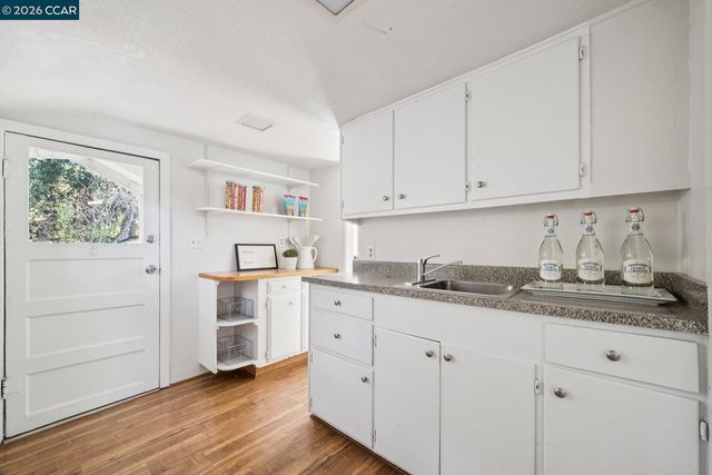 1751 Reliez Valley Rd, Lafayette, CA 94549