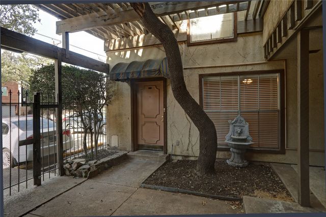 4314 Travis Street 102, Dallas, TX 75205