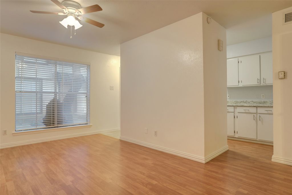 4314 Travis Street 102, Dallas, TX 75205