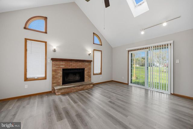 14 S ASCOT CT, Newtown, PA 18940