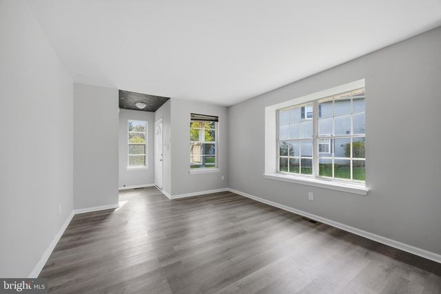14 S ASCOT CT, Newtown, PA 18940