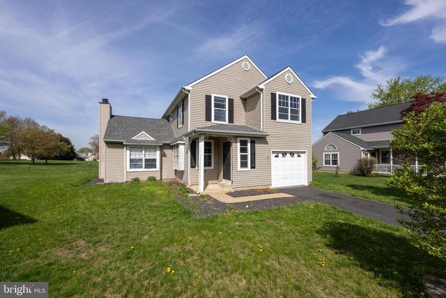 14 S ASCOT CT, Newtown, PA 18940