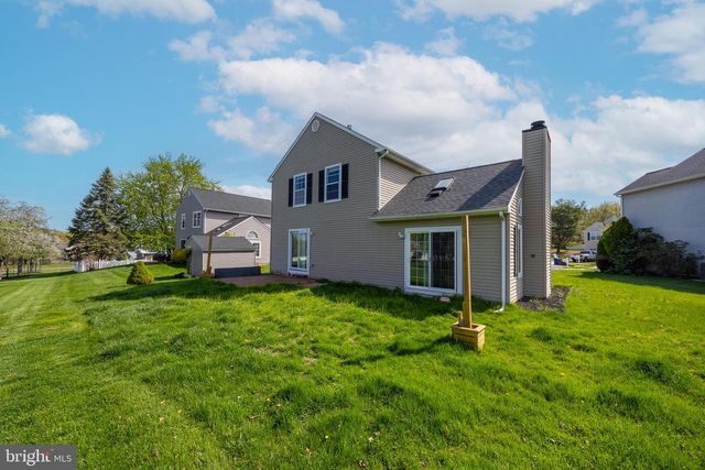 14 S ASCOT CT, Newtown, PA 18940