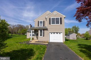 14 S ASCOT CT, Newtown, PA 18940