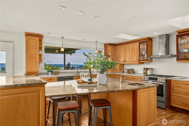 4701 133rd Avenue SE, Bellevue, WA 98006