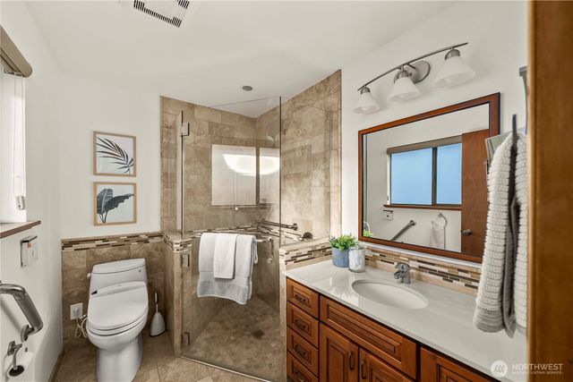4701 133rd Avenue SE, Bellevue, WA 98006