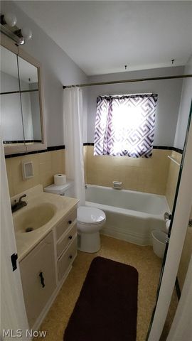 2520 Daleford Avenue NE, Canton, OH 44705