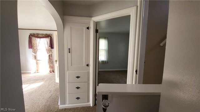 2520 Daleford Avenue NE, Canton, OH 44705