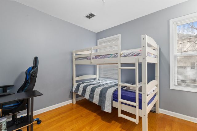 8512 SMITH AVE, North Bergen, NJ 07047