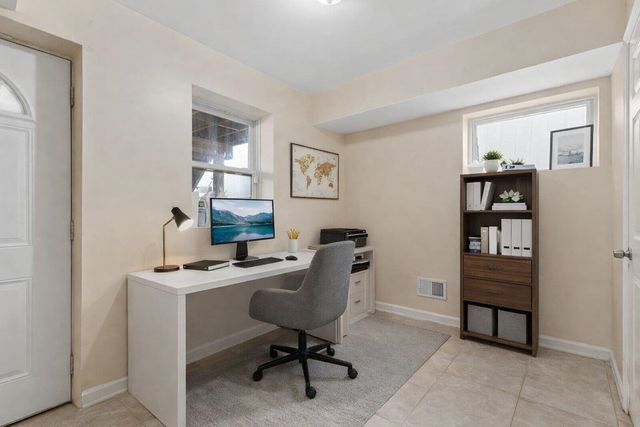 8512 SMITH AVE, North Bergen, NJ 07047