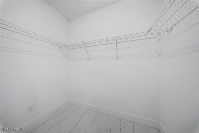 1124 NE 35th LN, Cape Coral, FL 33909