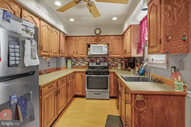 224 W UNDERWOOD AVE, West Deptford, NJ 08096