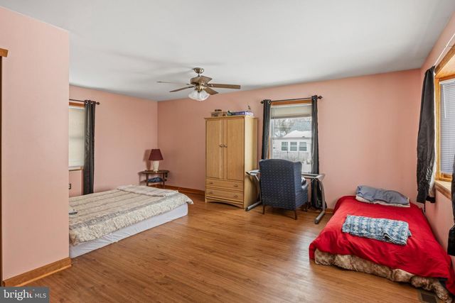 224 W UNDERWOOD AVE, West Deptford, NJ 08096