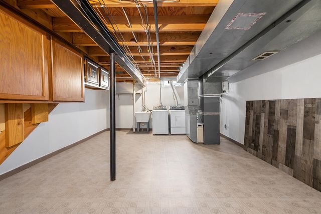 39327 Timberlane Drive, Sterling Heights, MI 48310