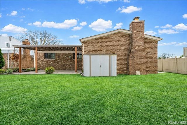 39327 Timberlane Drive, Sterling Heights, MI 48310