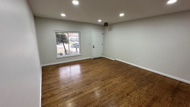 39327 Timberlane Drive, Sterling Heights, MI 48310