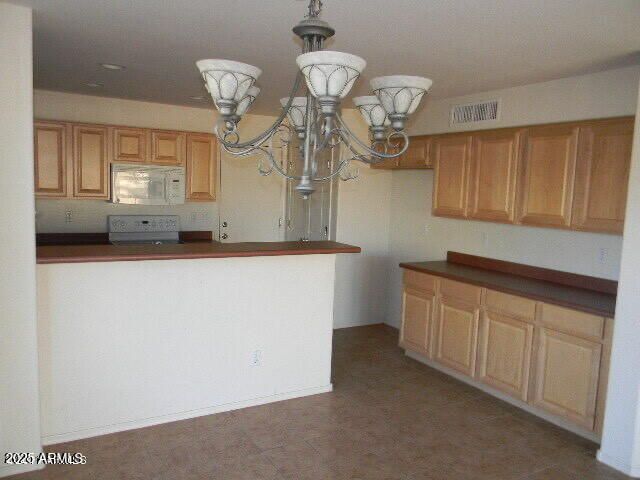 1610 W PROSPECTOR Way, San Tan Valley, AZ 85144