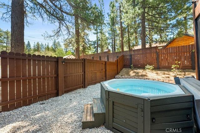 39965 Hillcrest, Big Bear Lake, CA 92315