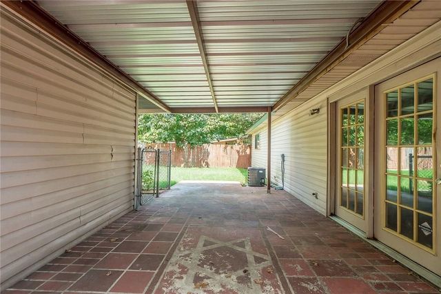 811 Roaming Road Drive, Allen, TX 75002