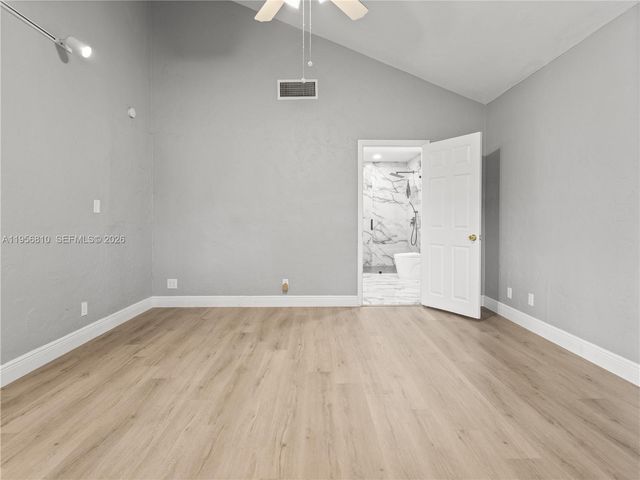 3400 Cherry Garden Cir 156, Lauderhill, FL 33319