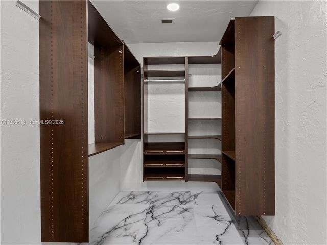 3400 Cherry Garden Cir 156, Lauderhill, FL 33319