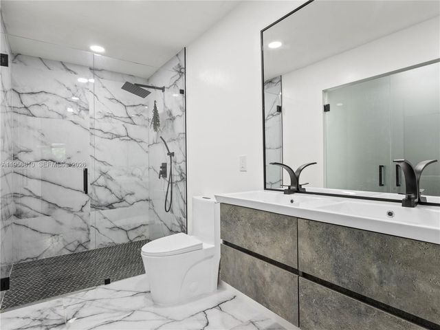 3400 Cherry Garden Cir 156, Lauderhill, FL 33319