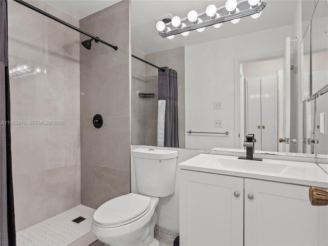 3400 Cherry Garden Cir 156, Lauderhill, FL 33319