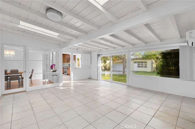 2976 Lombardy Rd, Pasadena, CA 91107