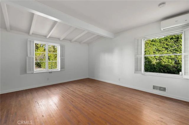 2976 Lombardy Rd, Pasadena, CA 91107