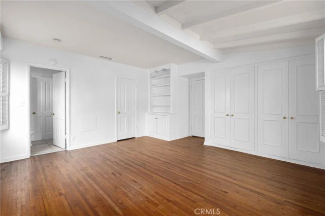 2976 Lombardy Rd, Pasadena, CA 91107