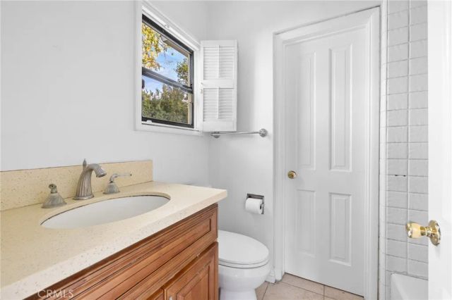 2976 Lombardy Rd, Pasadena, CA 91107