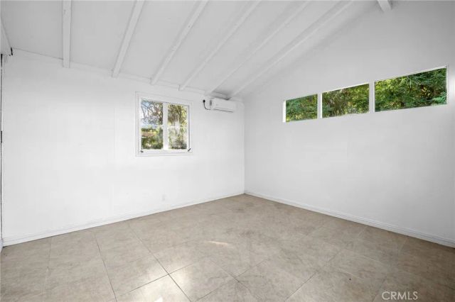 2976 Lombardy Rd, Pasadena, CA 91107