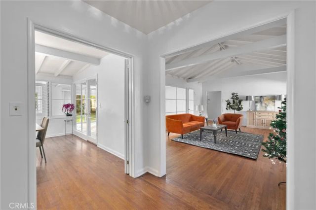 2976 Lombardy Rd, Pasadena, CA 91107