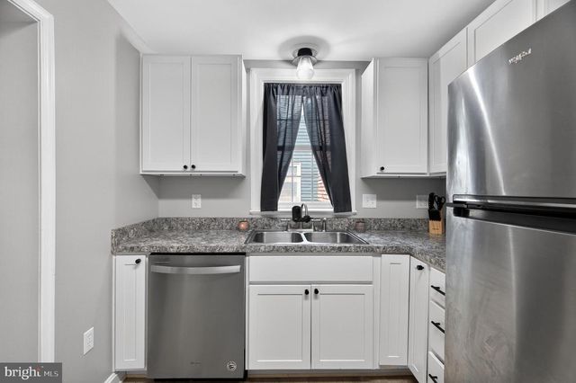 621 PATTERSON AVE, Winchester, VA 22601