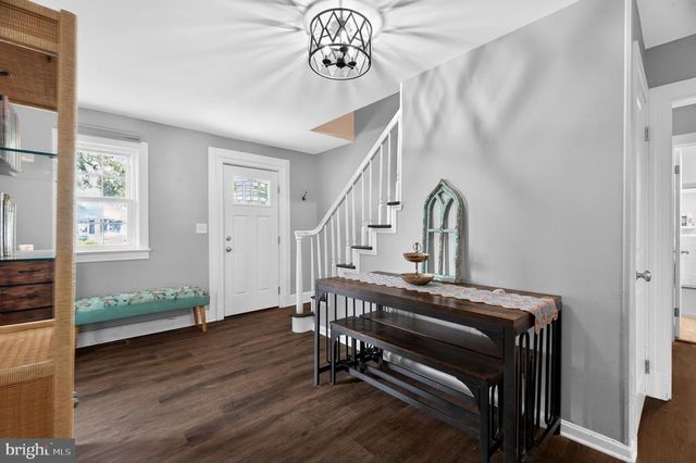 621 PATTERSON AVE, Winchester, VA 22601