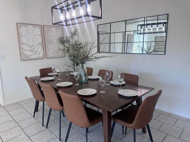 8615 W TOWNLEY Avenue, Peoria, AZ 85345