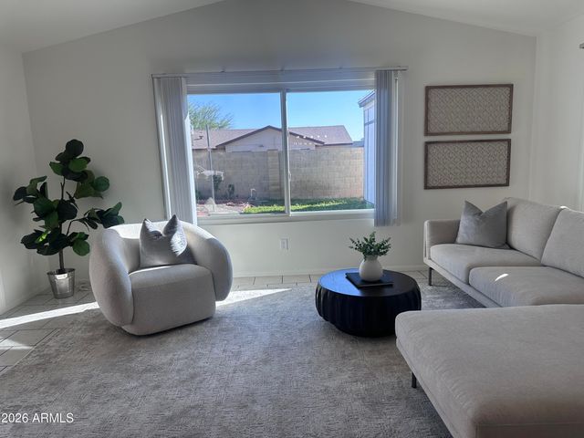 8615 W TOWNLEY Avenue, Peoria, AZ 85345