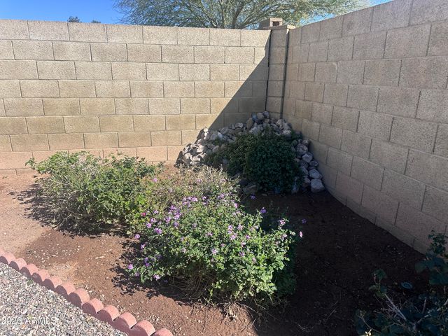 8615 W TOWNLEY Avenue, Peoria, AZ 85345