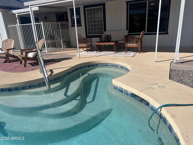 8615 W TOWNLEY Avenue, Peoria, AZ 85345