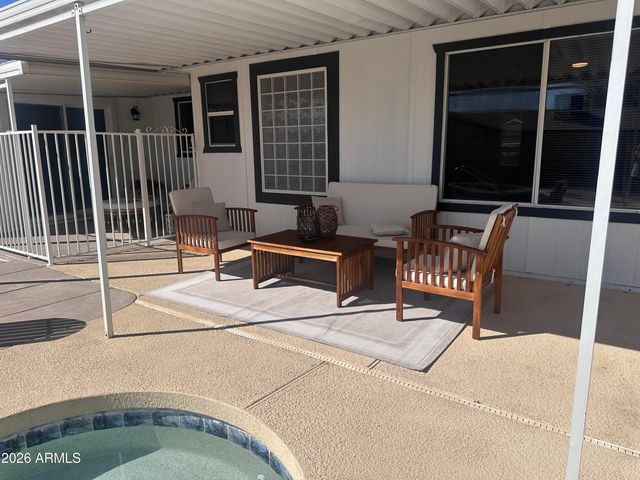 8615 W TOWNLEY Avenue, Peoria, AZ 85345