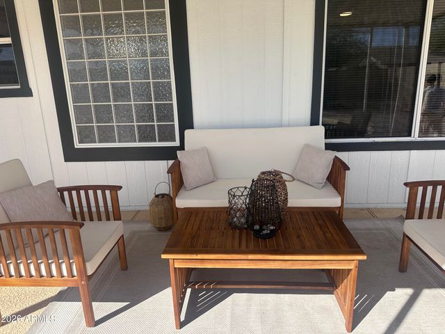 8615 W TOWNLEY Avenue, Peoria, AZ 85345