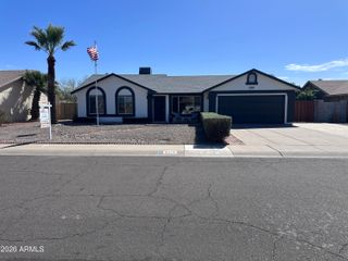 8615 W TOWNLEY Avenue, Peoria, AZ 85345