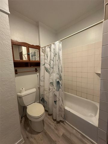 1709 Biovu Drive, Galveston, TX 77551