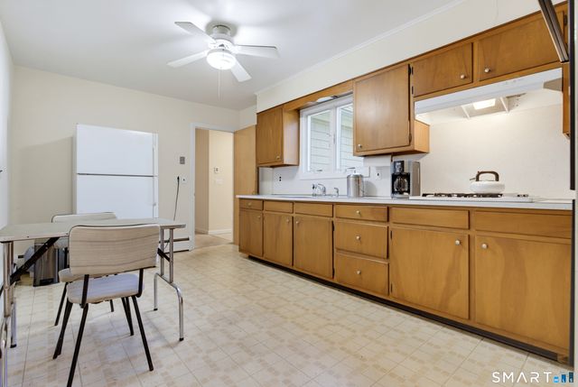 29 Verplank Avenue, Stamford, CT 06902