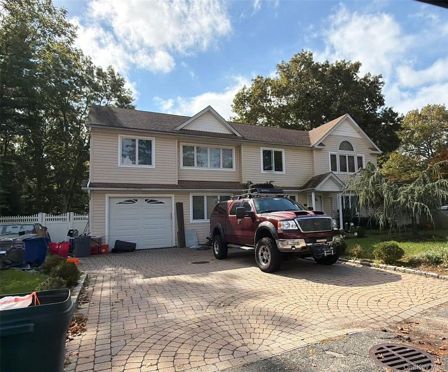 27 Wabil Road, Miller Place, NY 11764 — exterior