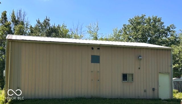202 N Vine Street, Waynetown, IN 47990