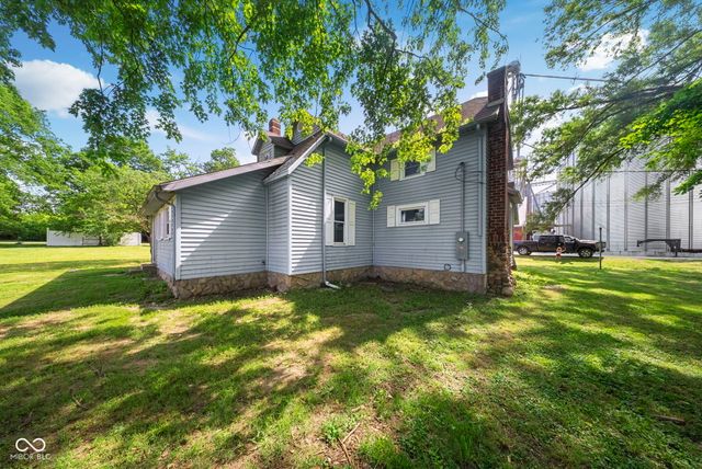 202 N Vine Street, Waynetown, IN 47990